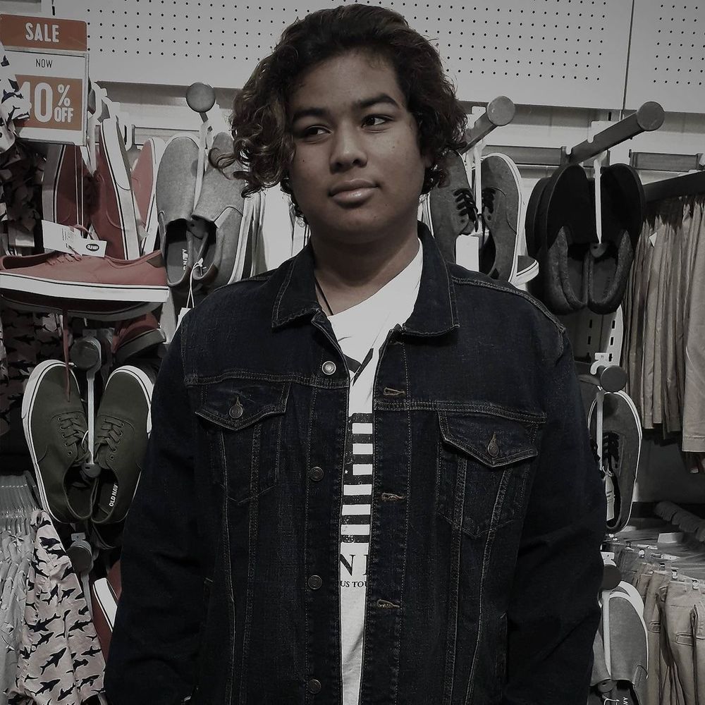 Meet your Posher, Javi